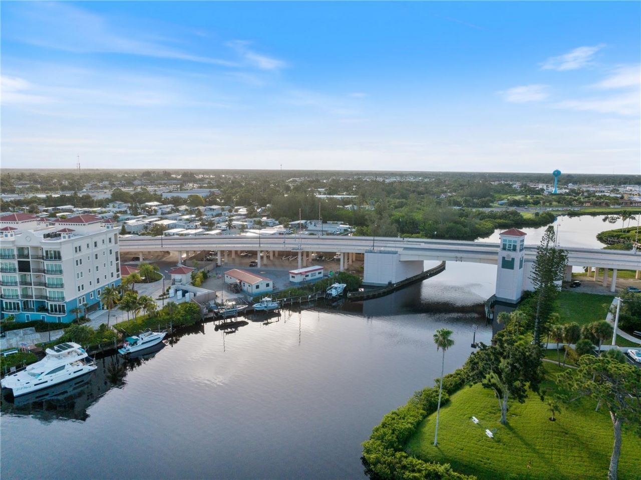 616 Guild Drive, Unit 2, Venice, FL 34285 Photo