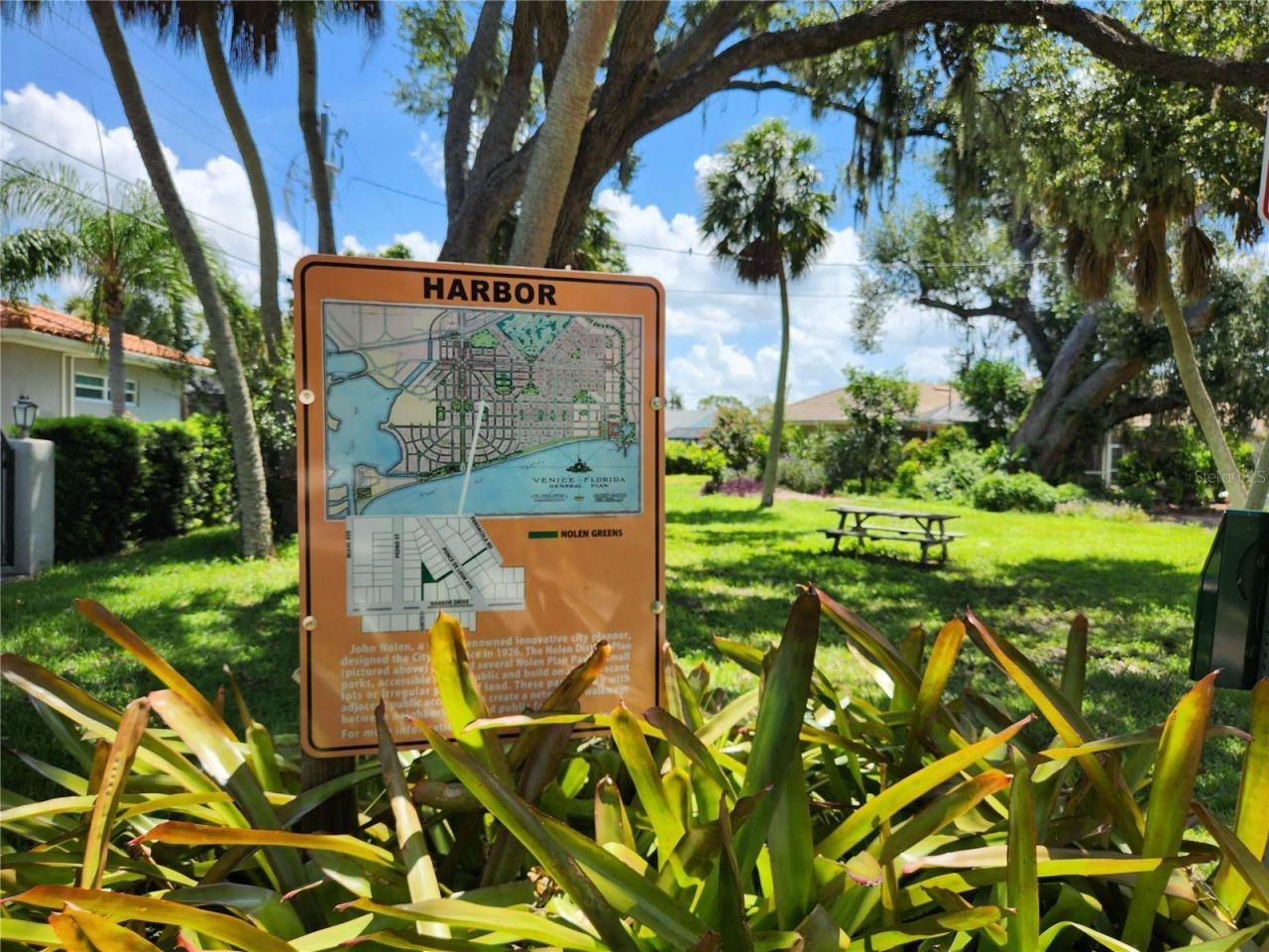 616 Guild Drive, Unit 2, Venice, FL 34285 Photo