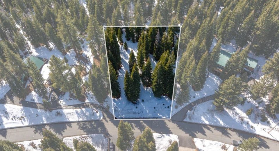 11554 Saint Bernard Drive, Truckee, CA 96161 Photo