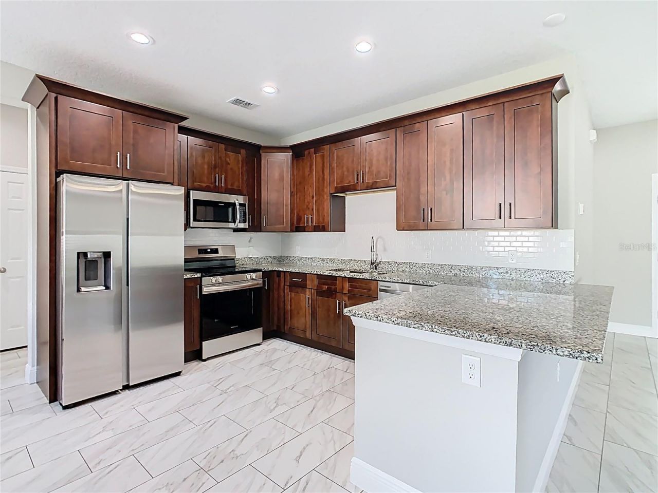 317 Salmon Court, Kissimmee, FL 34759 Photo