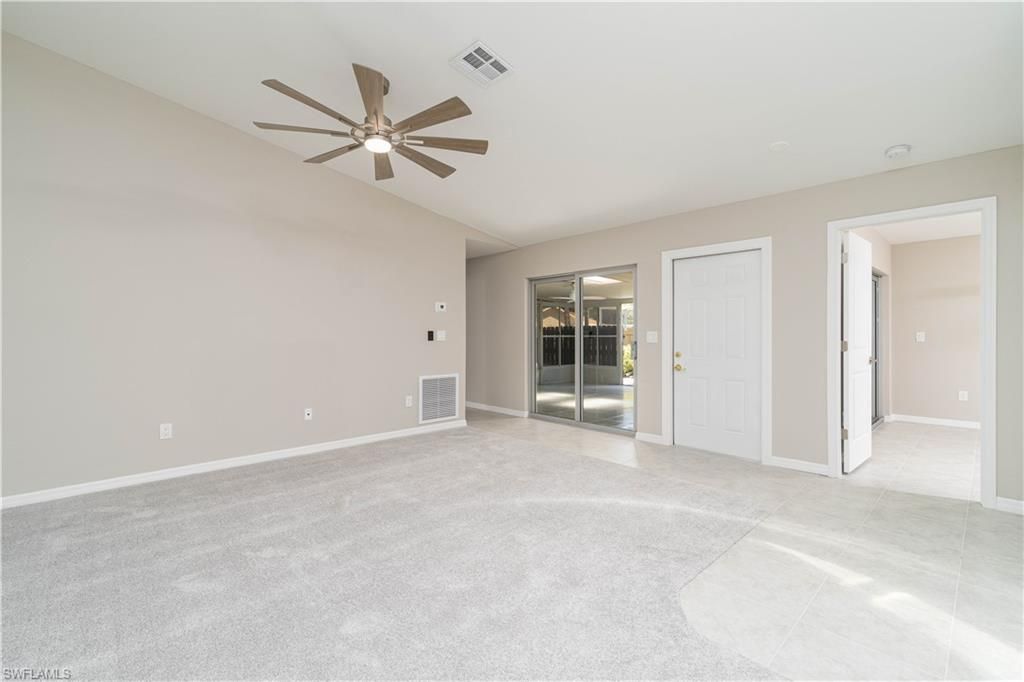 15600 Crystal Lake Dr, Unit 101, North Fort Myers, FL 33917 Photo