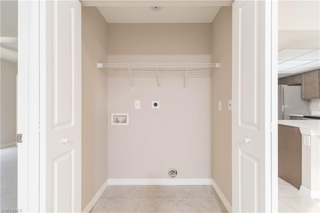 15600 Crystal Lake Dr, Unit 101, North Fort Myers, FL 33917 Photo