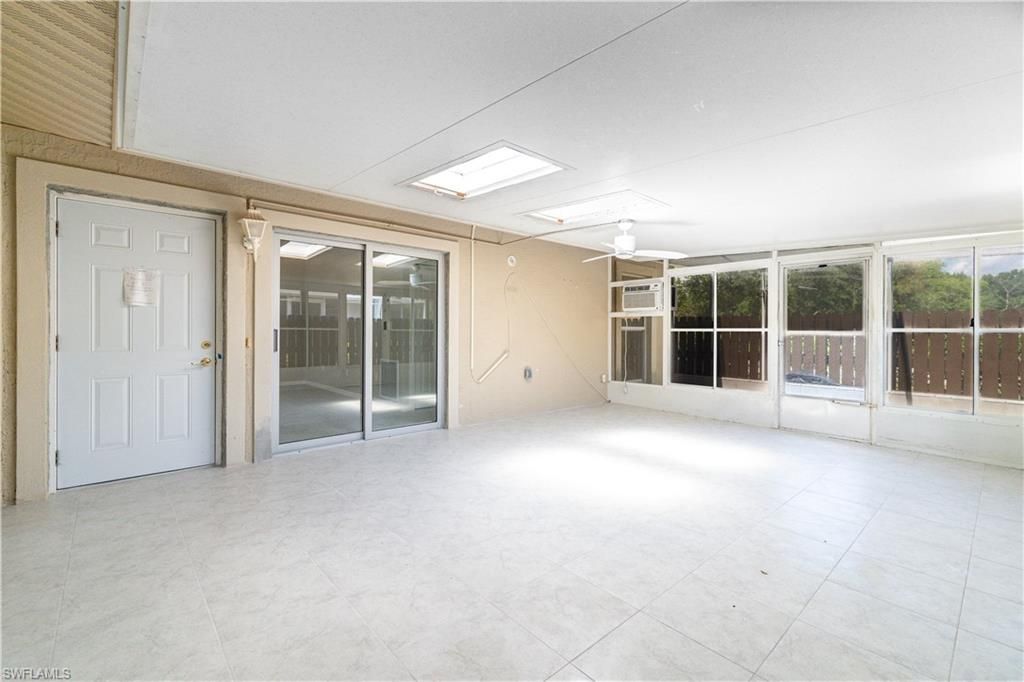 15600 Crystal Lake Dr, Unit 101, North Fort Myers, FL 33917 Photo