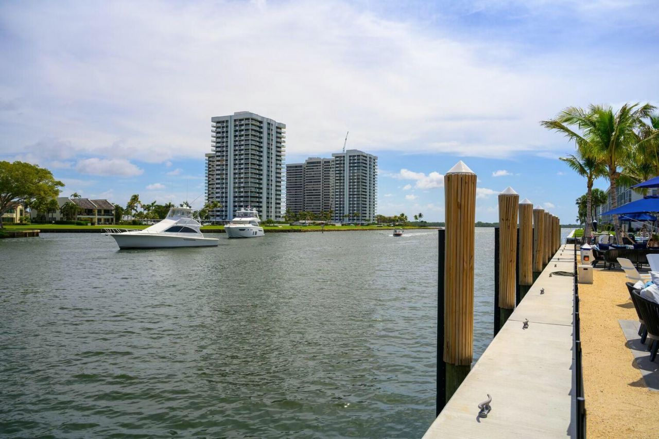 1036 Us Highway 1, Unit 315, North Palm Beach, FL 33408 Photo