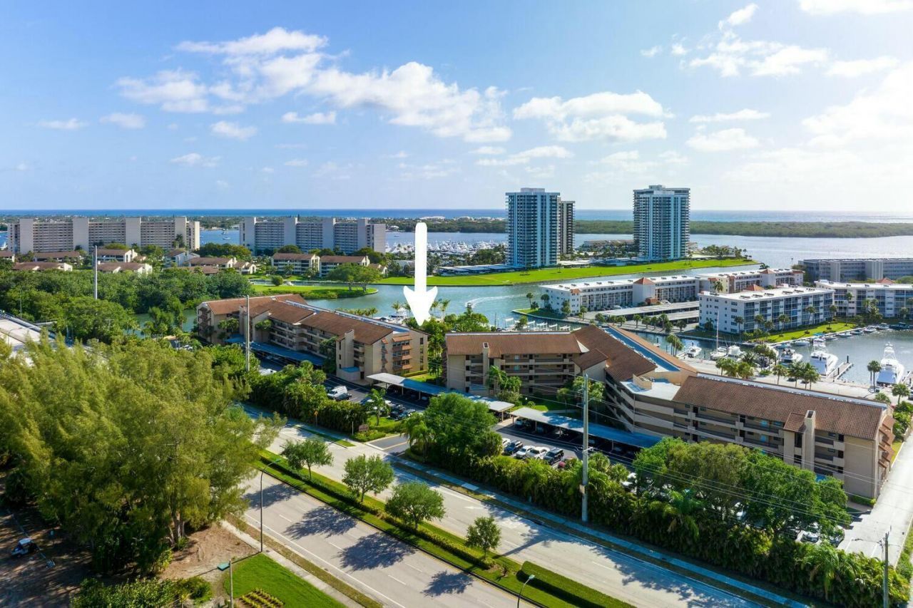 1036 Us Highway 1, Unit 315, North Palm Beach, FL 33408 Photo