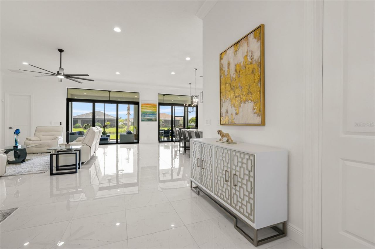 4711 Cedron Court, Sarasota, FL 34240 Photo