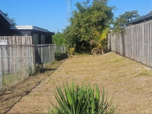 24 NW NW Ave, Fort Lauderdale, FL 33311