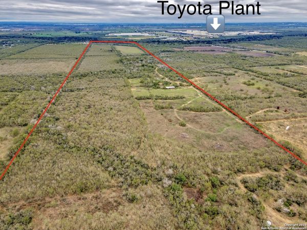 2660 W JETT RD, San Antonio, TX 78264