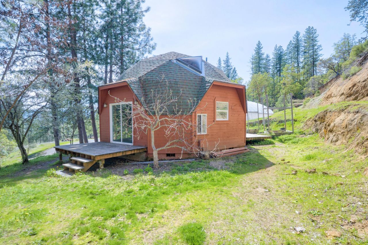 4509 Humbug Creek Road, Jacksonville, OR 97530 Main Photo