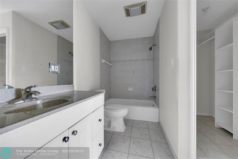 6371 Bay Club Drive, Unit 4, Fort Lauderdale, FL 33308 Photo