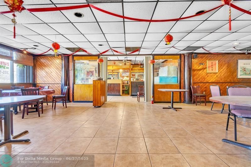 1222 NE 163rd St, North Miami Beach, FL 33162 Photo