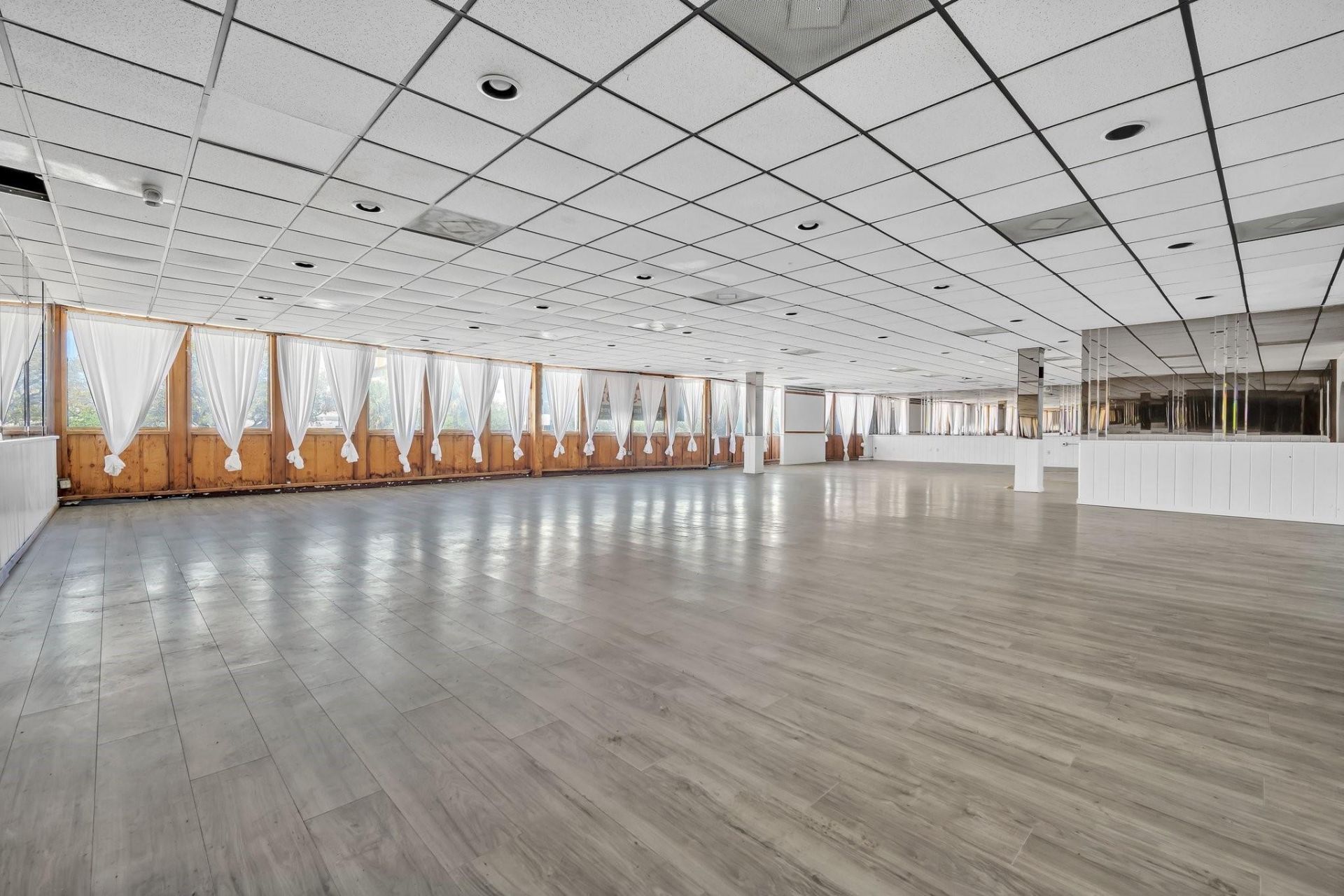 1222 NE 163rd Street, North Miami Beach, FL 33162 Photo