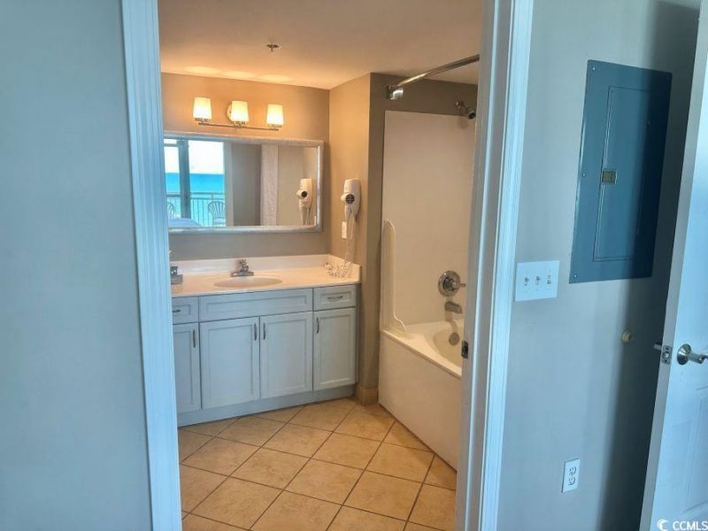 3500 N Ocean Blvd. Photo 28