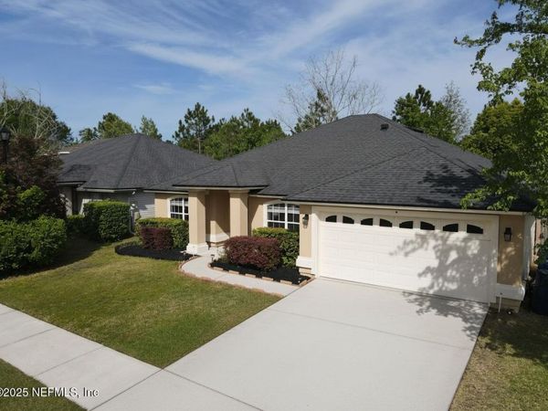 12045 SANDS POINTE Court, Macclenny, FL 32063