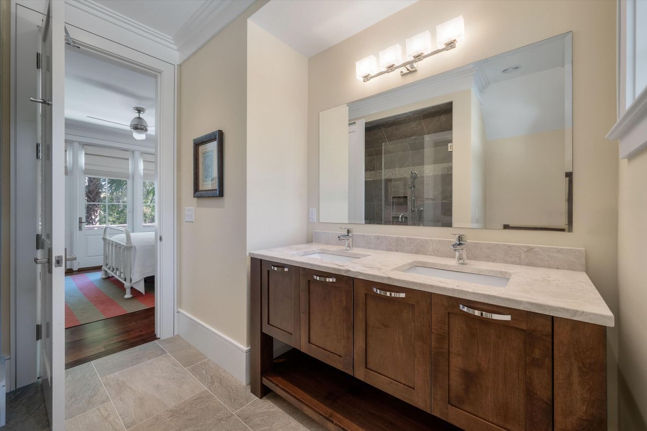 108 Salthouse Lane Photo 105