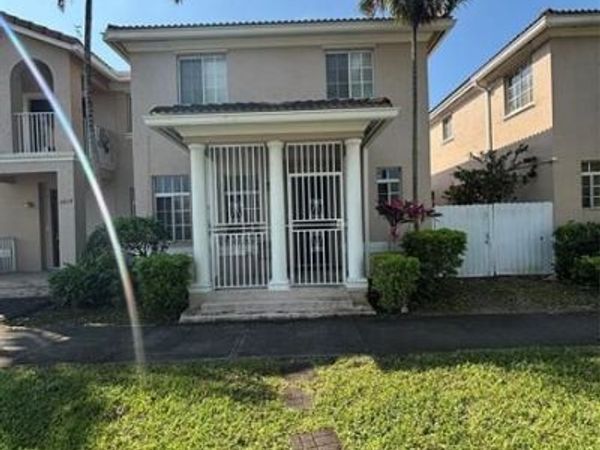 14218 SW 272nd St, Unit 1, Homestead, FL 33032