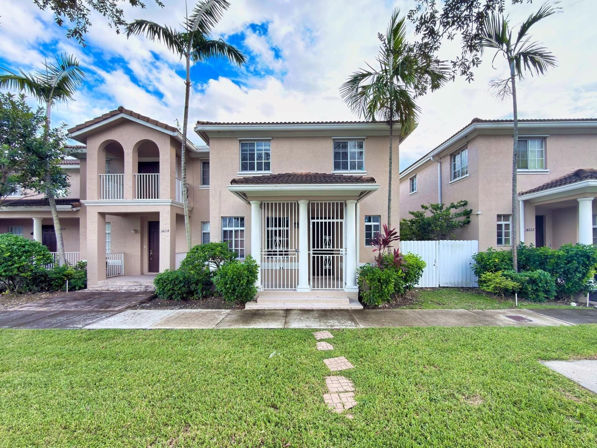 14218 SW 272nd Street, Unit 1, Homestead, FL 33032 Main Photo