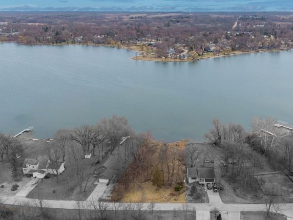 10335 278th Avenue, Salem, WI 53179