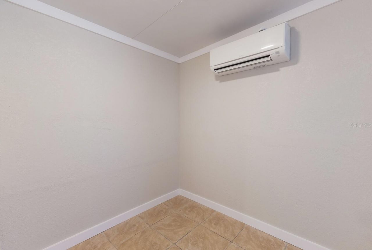 2601 Gulf Drive N, Unit B24, Bradenton Beach, FL 34217 Photo