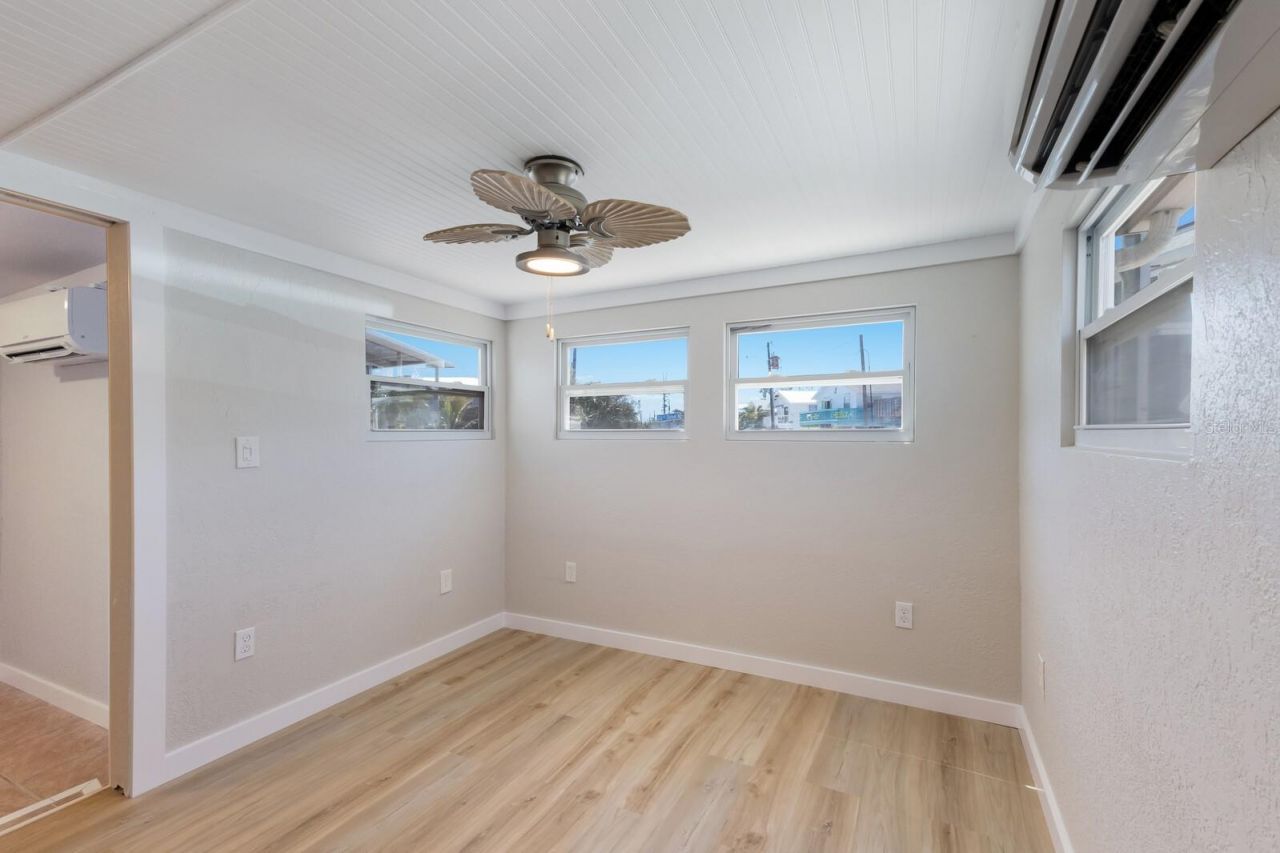 2601 Gulf Drive N, Unit B24, Bradenton Beach, FL 34217 Photo