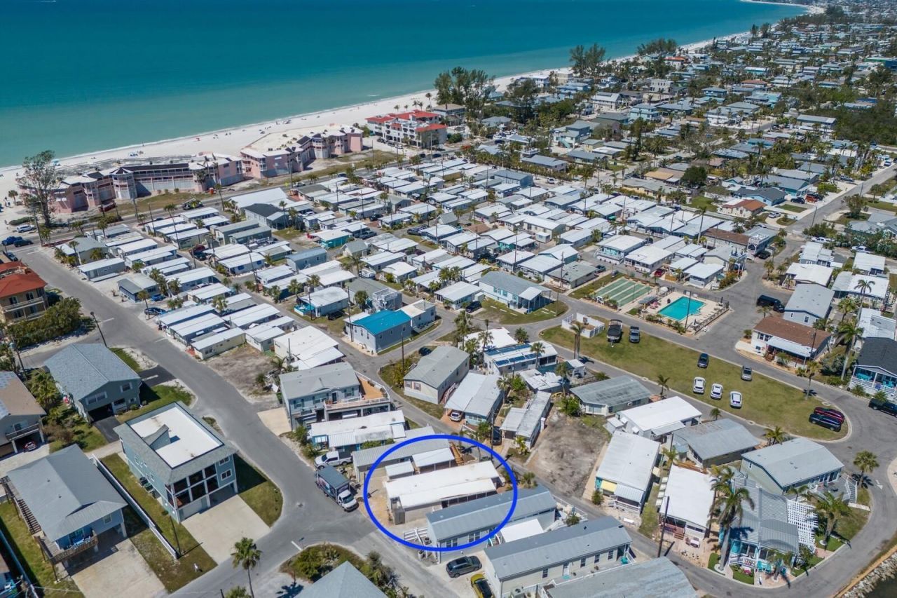 2601 Gulf Drive N, Unit B24, Bradenton Beach, FL 34217 Photo