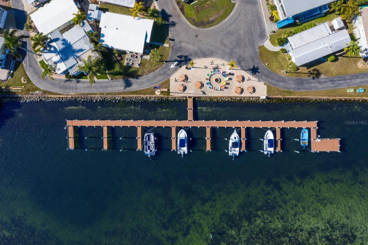 2601 Gulf Drive N, Unit B24, Bradenton Beach, FL 34217 Photo