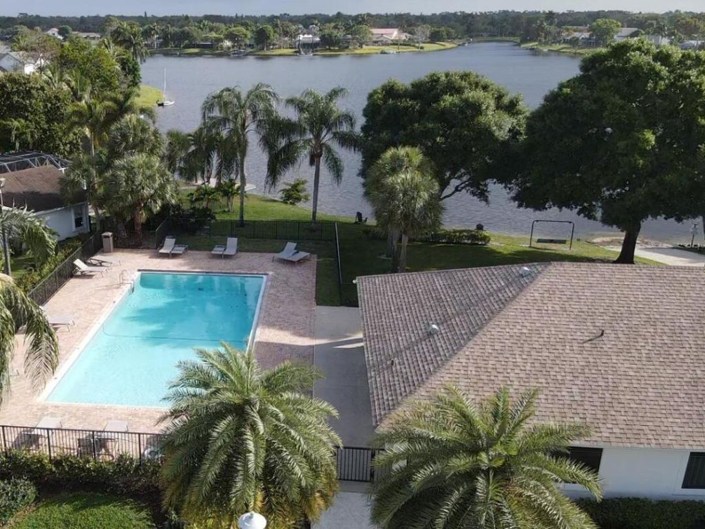 13053 Meadowbreeze Drive, Wellington, FL 33414 Photo