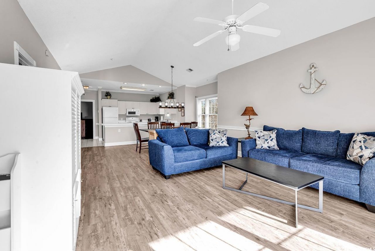 4827 Orchid Way Photo 6