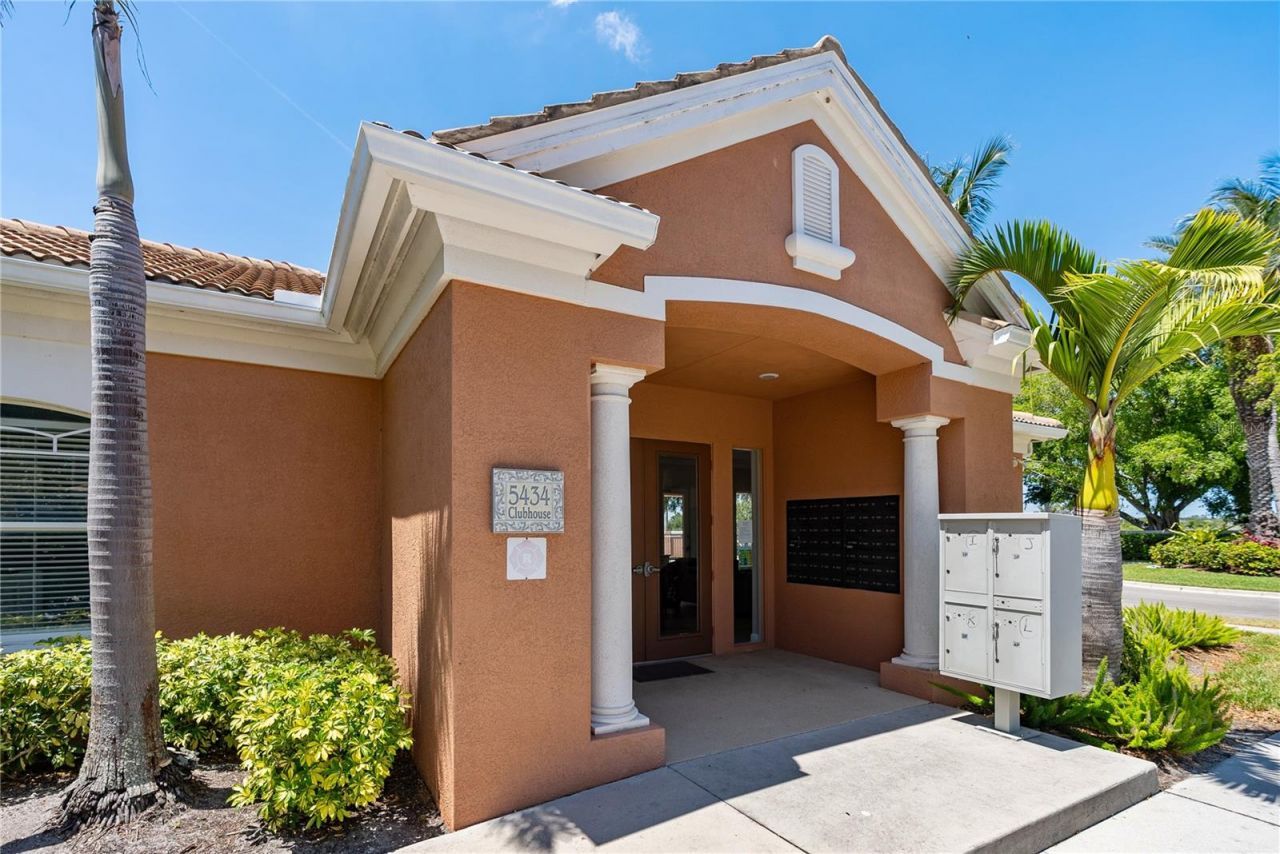 5421 46th Court W, Bradenton, FL 34210 Photo