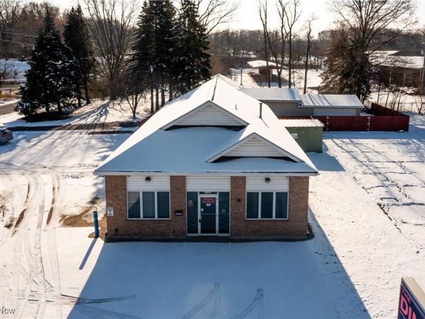 41825 N Ridge Road, Elyria, OH 44035