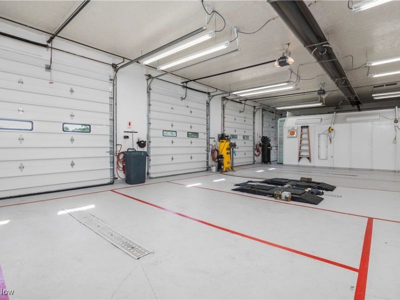 41825 N Ridge Road, Elyria, OH 44035 Photo 23