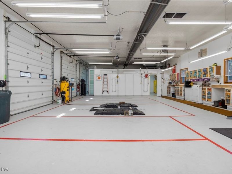 41825 N Ridge Road, Elyria, OH 44035 Photo 24