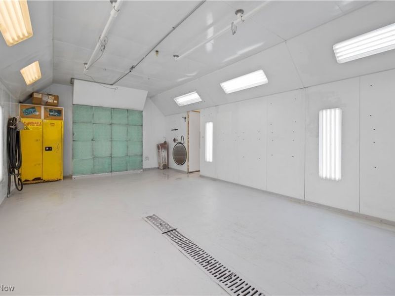 41825 N Ridge Road, Elyria, OH 44035 Photo 35