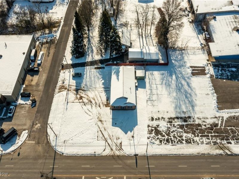 41825 N Ridge Road, Elyria, OH 44035 Photo 4