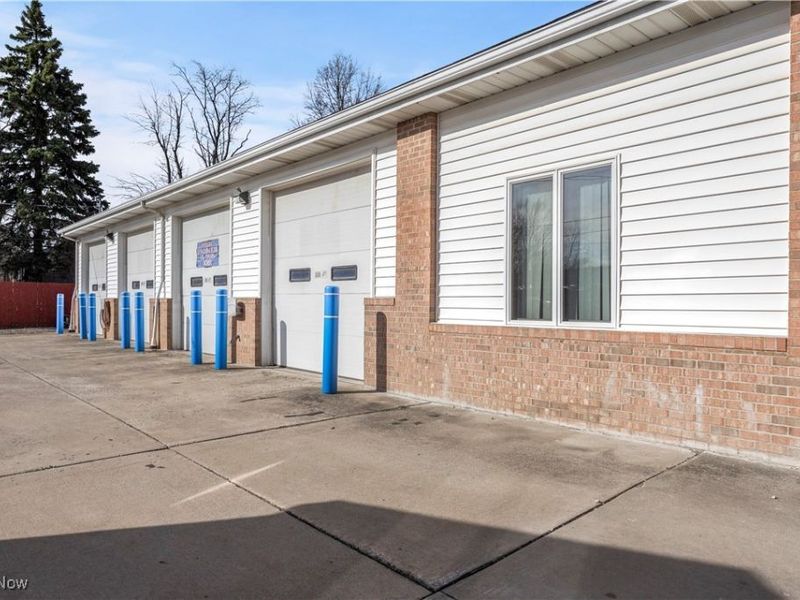 41825 N Ridge Road, Elyria, OH 44035 Photo 42