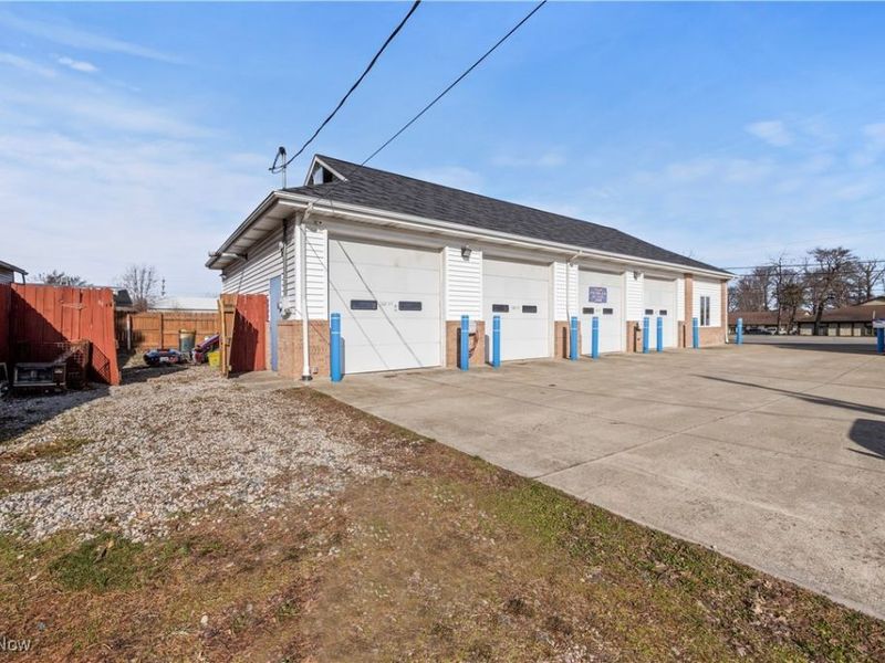 41825 N Ridge Road, Elyria, OH 44035 Photo 44