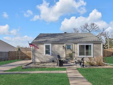 5716 Orchard Avenue, Omaha, NE 68117