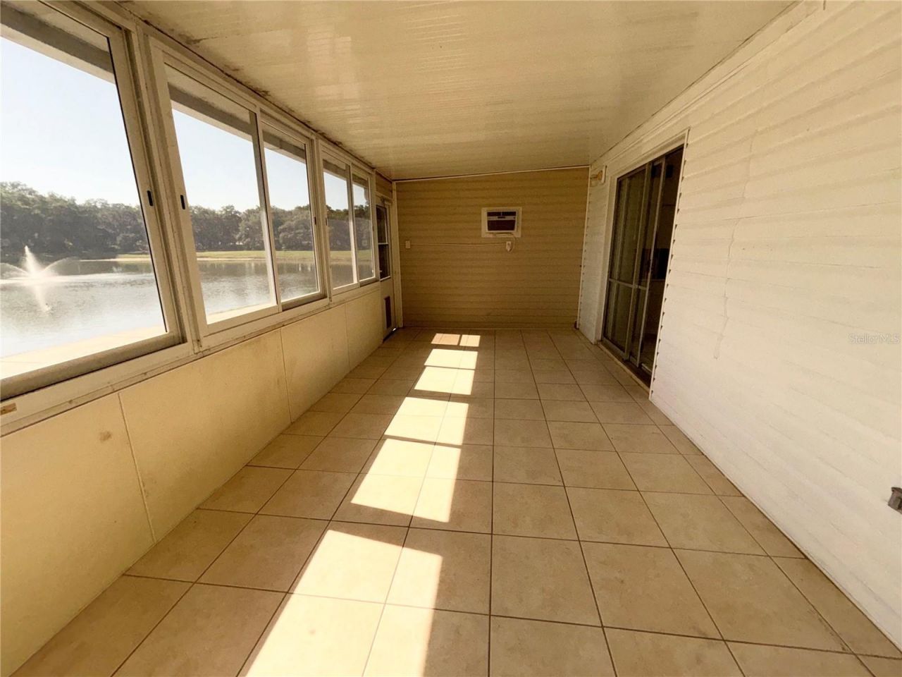 1219 Club Circle, Lakeshore, FL 33854 Photo