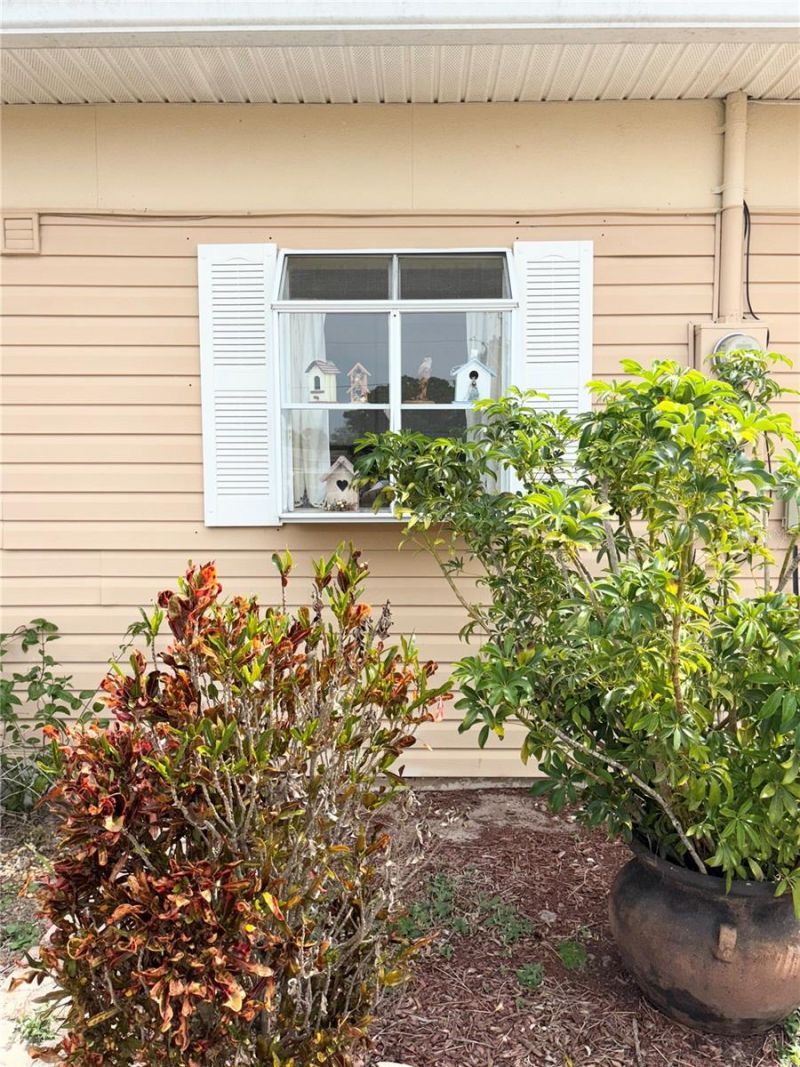 1219 Club Circle, Lakeshore, FL 33854 Photo