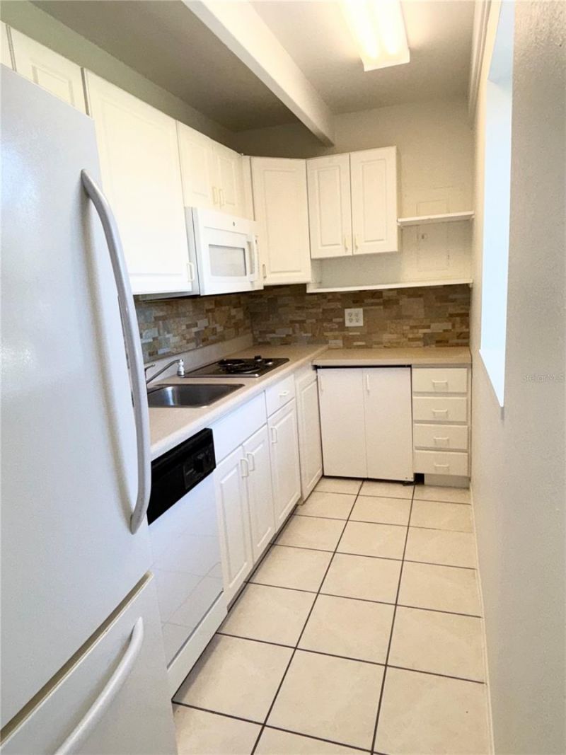 1219 Club Circle, Lakeshore, FL 33854 Photo