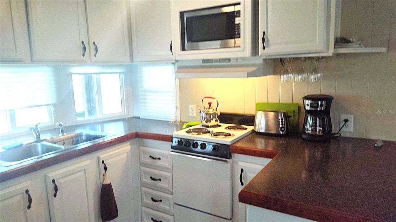 3300 26th Avenue E, Unit 196, Bradenton, FL 34208 Photo