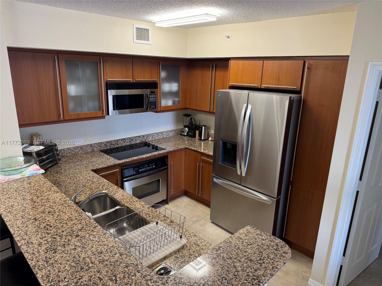 2080 S Ocean Dr, Unit 1405, Hallandale Beach, FL 33009 Photo