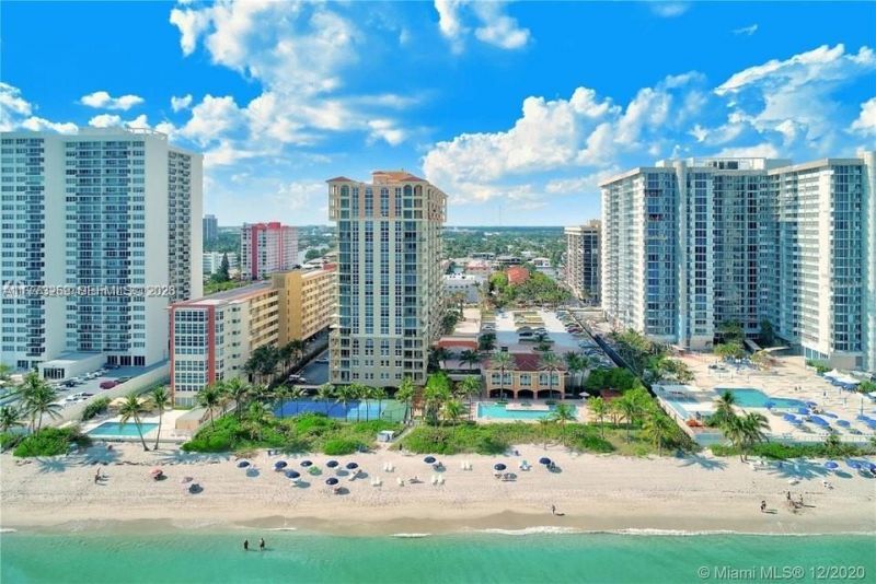 2080 S Ocean Dr, Unit 1405, Hallandale Beach, FL 33009 Photo
