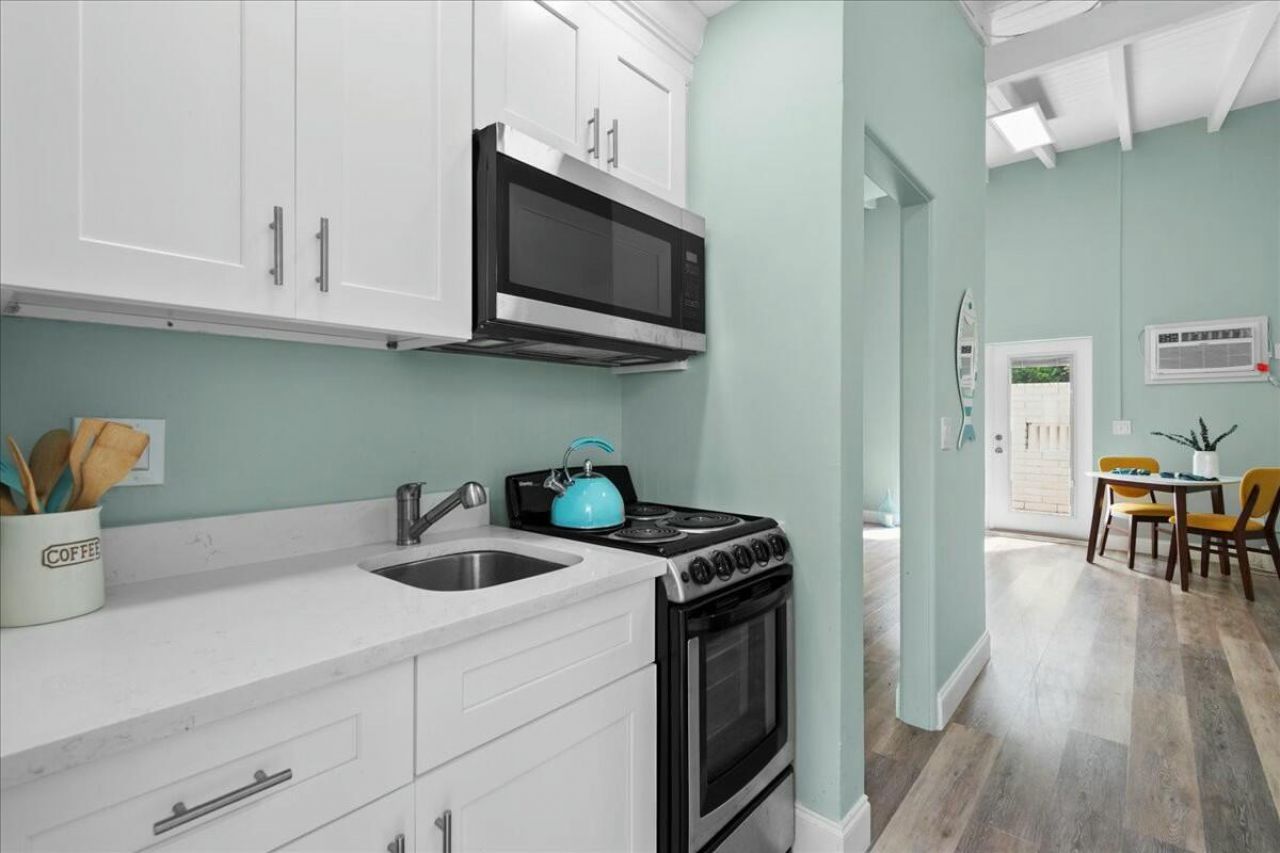 18 Adams Road, Ocean Ridge, FL 33435 Photo