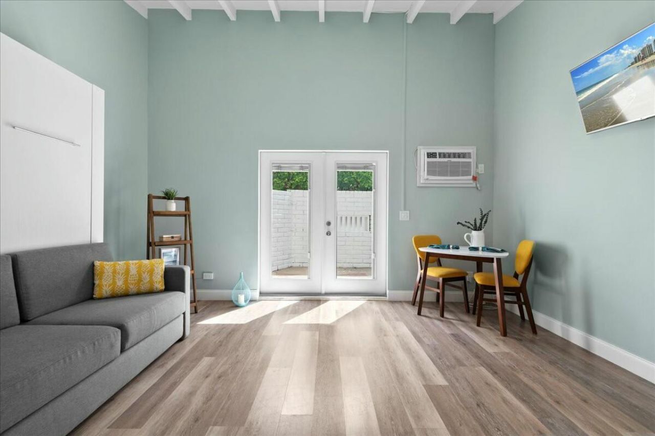 18 Adams Road, Ocean Ridge, FL 33435 Photo