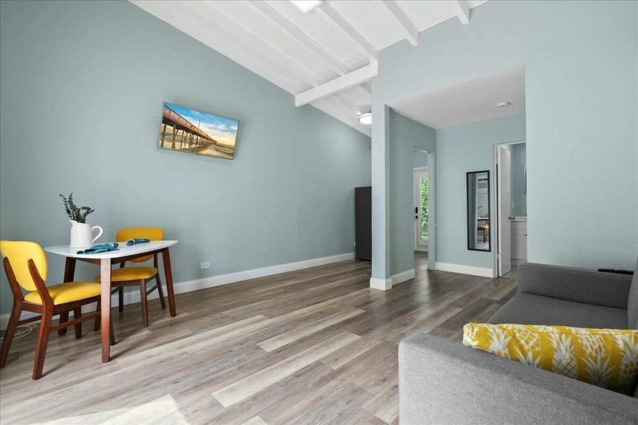 18 Adams Road, Ocean Ridge, FL 33435 Photo