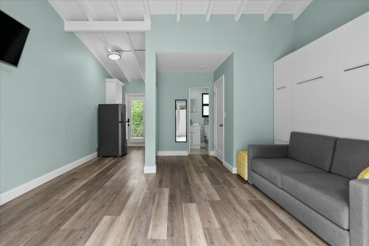 18 Adams Road, Ocean Ridge, FL 33435 Photo