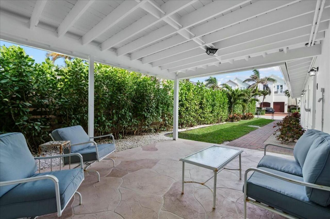 18 Adams Road, Ocean Ridge, FL 33435 Photo