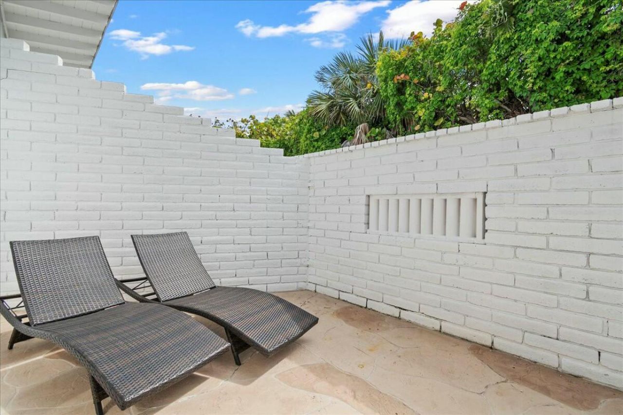 18 Adams Road, Ocean Ridge, FL 33435 Photo