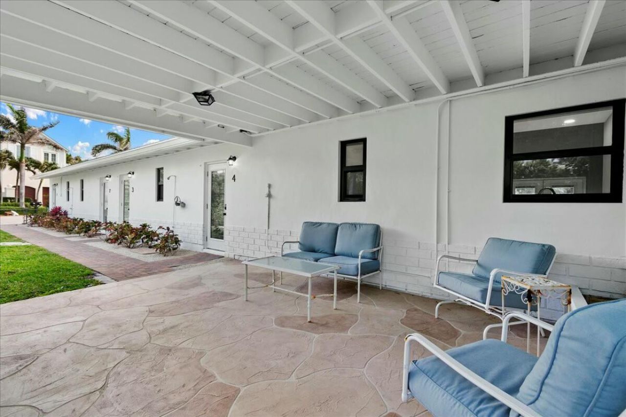 18 Adams Road, Ocean Ridge, FL 33435 Photo